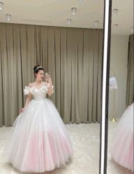 点击看大图 -Renee芮亦婚纱