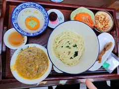 -百年老字号·观振兴蟹黄面·三虾面·苏式面(观前街富仁坊巷店)