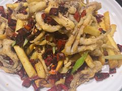 特色干煸鱿鱼须-桃子餐厅·天津菜(红星路直营店)