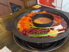 -黄潇洒老火锅(九眼桥宏济巷店)