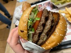 -The Habit Burger Grill 哈比特汉堡(爱琴海店)