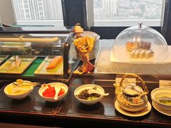 -唐拉雅秀酒店-西锦汇空中BBQ·思创餐厅