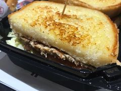 -The Habit Burger Grill 哈比特汉堡(爱琴海店)