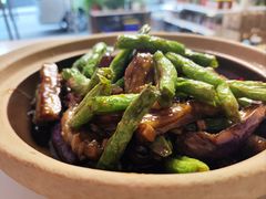 -天天向上素食餐厅(五台山店)