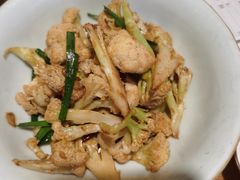 -湘阁里辣(南岭购物广场店)