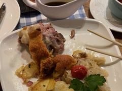 脆皮烤猪肘-Paulaner·德国帕拉娜自酿啤酒餐厅(海上世界店)