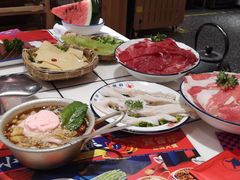 -喜悦小串丹东小黄牛海鲜烧烤大排档(民主广场店)
