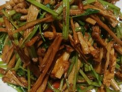 -柒园·三十年创意杭帮菜(龙湖滨江天街店)