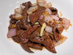 洋葱爆猪肝-虎哥私房菜(馒头山店)