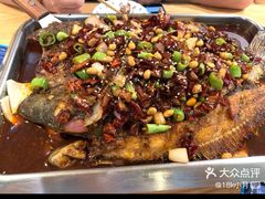 -鸣记脆皮烤鱼(铁西店)