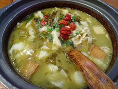 -周鱼小馆石锅酸菜鱼(活力汇店)