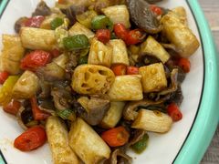 酸藕带爆鸭胗-小民大排档(马场角横路店)