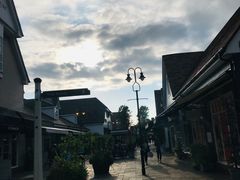 -伦敦比斯特购物村