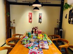-小草屋轰趴馆别墅派对新场团建家庭聚会