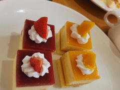 -上海西藏大厦万怡自助餐厅(徐汇店)