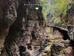-蝶舞清江·恩施地心谷景区