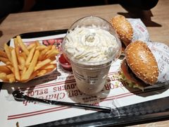 -The Habit Burger Grill 哈比特汉堡(复兴soho店)