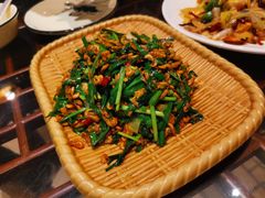 韭菜炒鲜虾-百味地锅鸡(二店·财校分店)