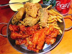 -BHC炸鸡(明洞总店)