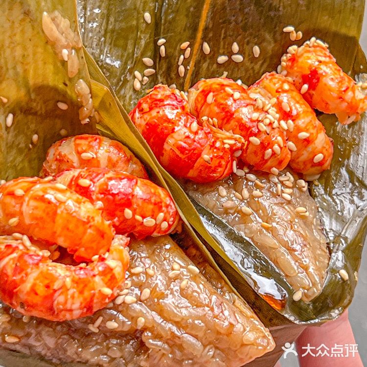嗯....南京的龙虾粽子🦞怎么不算喜欢呢？