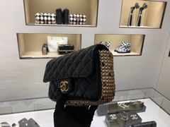 -CHANEL(恒隆广场店)