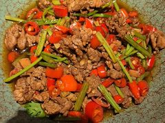 -八府香鸭·啫啫煲(华山路店)