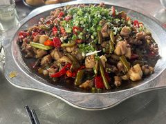 -廖哥泡椒兔(峨眉店)