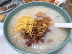 荔湾艇仔粥-喜势点·糖沙翁手工茶点·本地人茶居(永庆坊店)