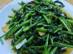 -大众跷脚牛肉馆·非遗传承单位(峨眉山店)