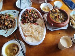 -小厨子私房菜·云南美食店