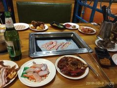 -钦瓦台时尚自助餐厅(银泰城店)