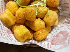 很脆的松露豆腐-新白鹿餐厅(金鹰新街口店)