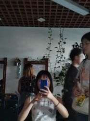 -V8潮牌·接发烫染连锁