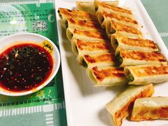 韭菜大肉锅贴-众口斋锅贴(银泰城店)
