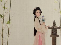 -九月鹰飞汉服摄影工作室