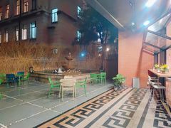 -潮一不贰·法式甜品·生日蛋糕·西式简餐(外滩店)