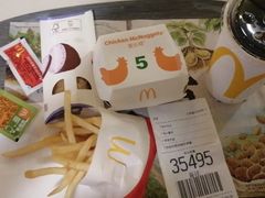 -麦当劳(中山大道中店)