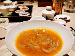 蟹皇大排翅-成隆行·蟹王府(九江路店)