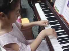 -梅纳·钢琴声乐架子鼓Mena Music(双井店)