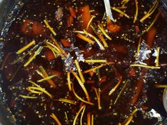 -乡土特色.冷锅鱼.牦牛肉汤锅