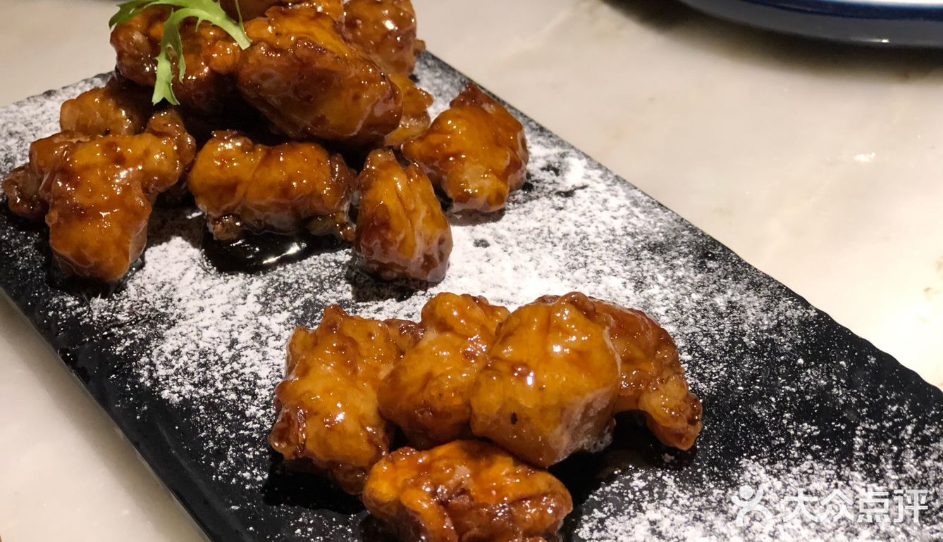 我妈说排骨里吃出土豆3个人260多，菜点的很多