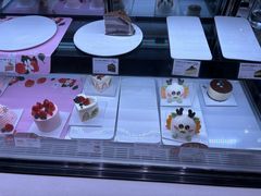 -巴黎贝甜(大宁国际商业广场店)