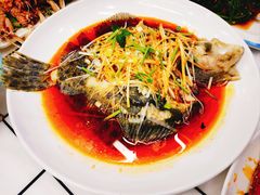 -日照大牌檔•小船海鲜(万平口店)