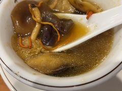 -阿山卓·野生菌火锅·纳西火塘烤肉