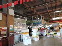 -三亚新鸿港水果一级批发市场