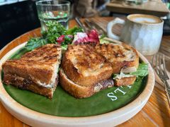 超级牛肉帕尼尼-O'mills Sourdough Bakery&Bistro(永嘉路店)