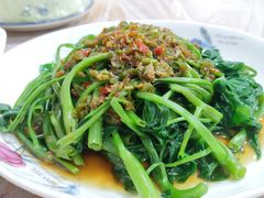 -洪霞餐馆