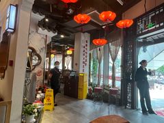 -万重锦·人文川菜馆(骡马市店)