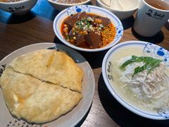 -肖四女乐山跷脚牛肉(南汇大学城生活广场店)