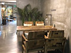 大堂-HIGH FIVE哈福手工汉堡(桂林路店)